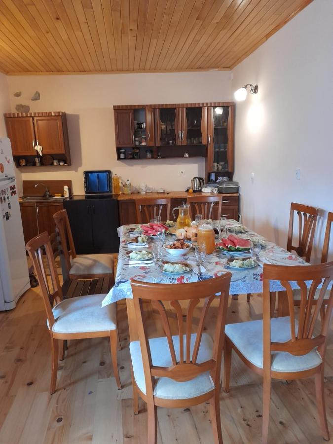 Guest House Lekhtagi Mestia Eksteriør billede